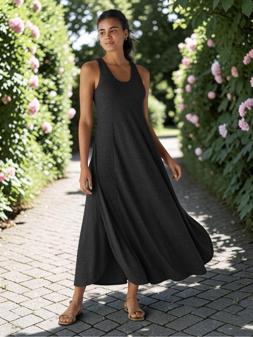 U-neck Black Flowy Maxi Casual Tank Dress NIP ☀️🕶️